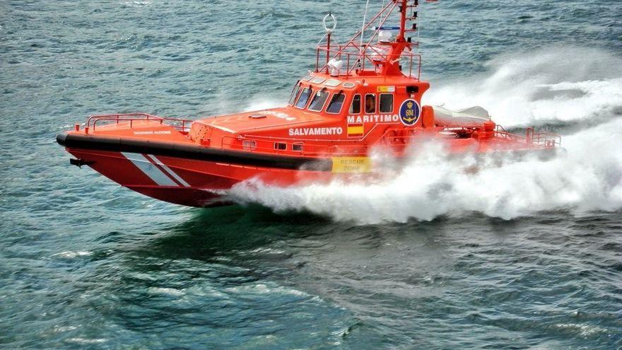 Rescatado un cayuco al sur de Gran Canaria