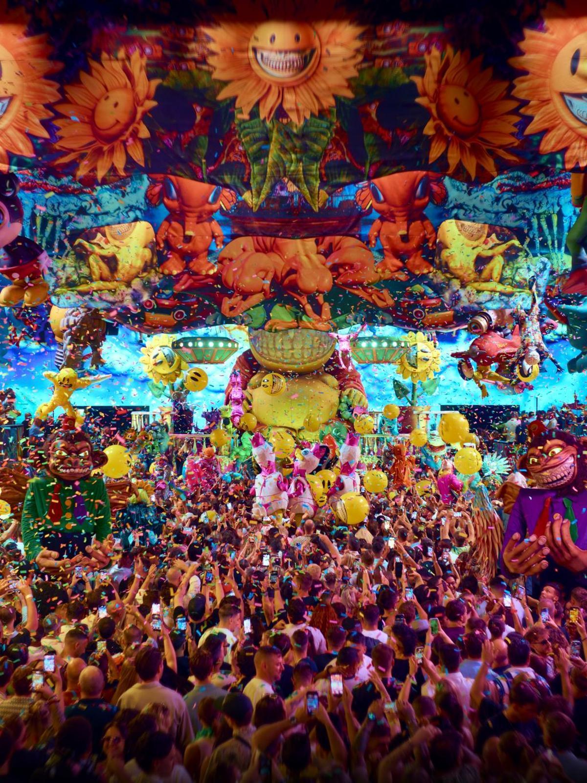 Elrow en [UNVRS].
