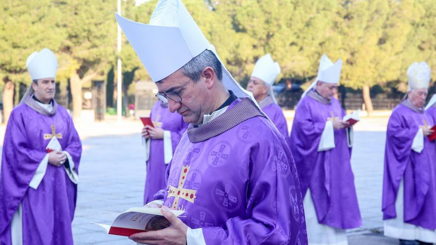 Antoni Vadell, obispo auxiliar de Barcelona, ingresado otra vez por una &quot;involución clínica&quot;