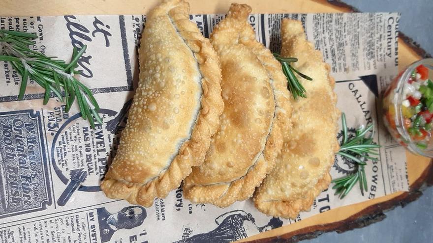 Leckere empanadas im Sa Taverna Verge Maria in Colònia de Sant Pere.