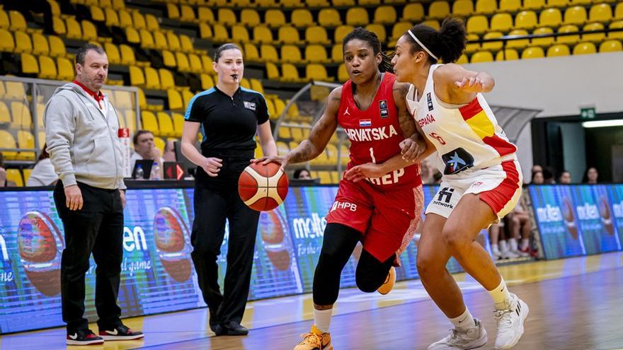 Helena Oma debuta con España en la victoria frente a Croacia