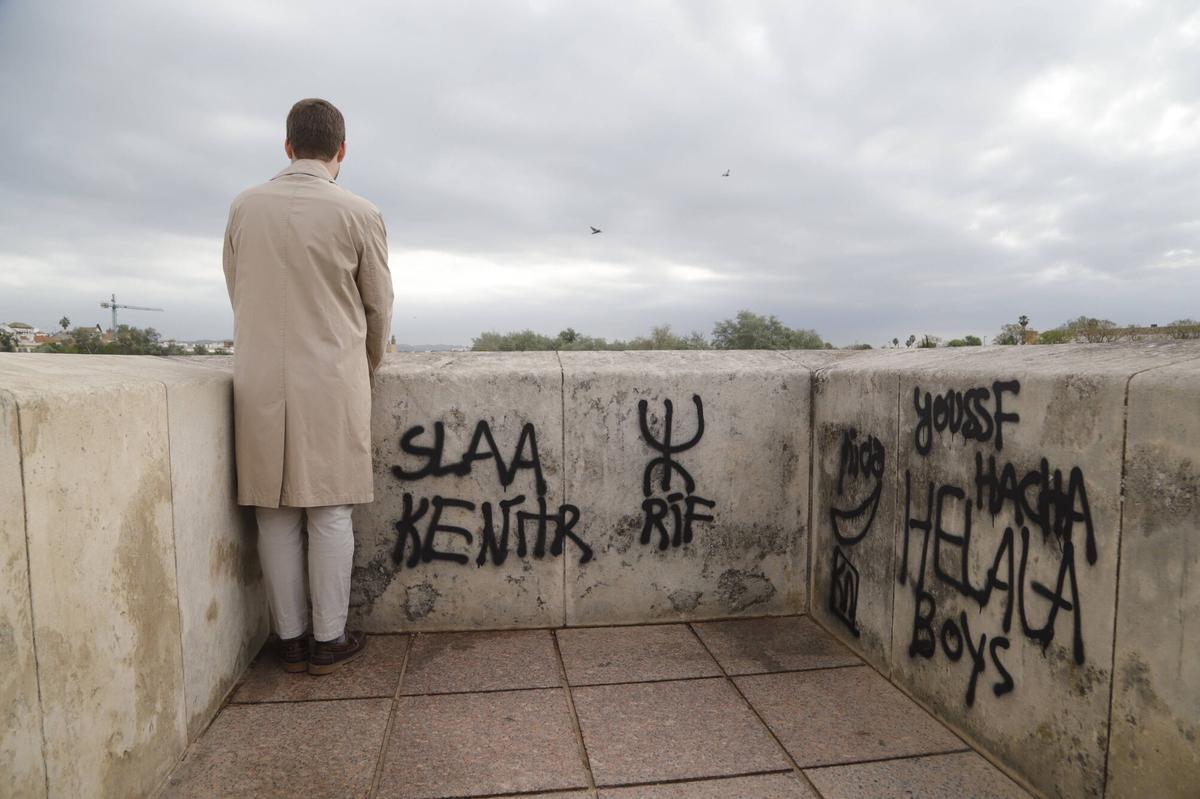 Pintadas en el Puente Romano.