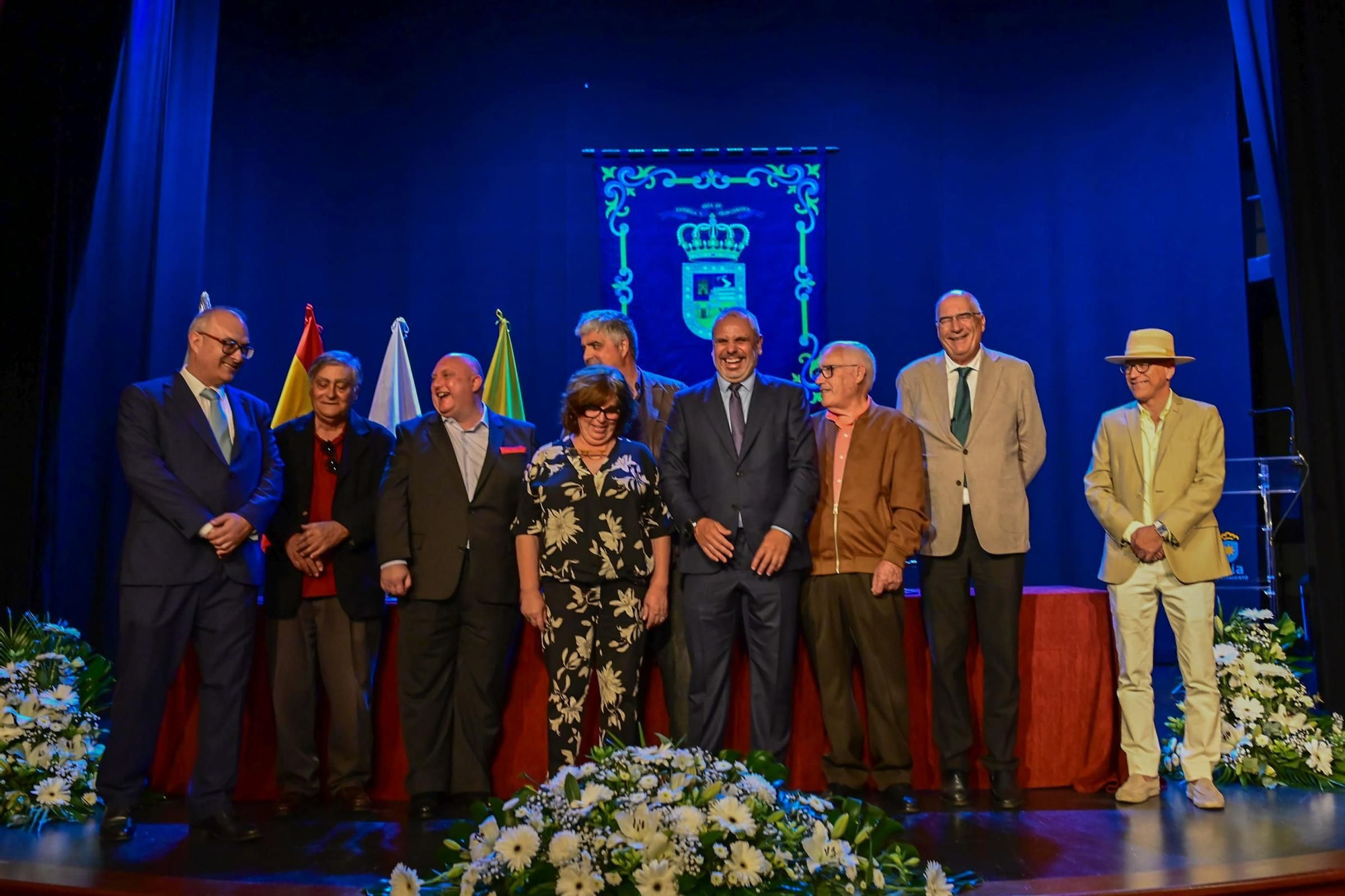 Homenaje a Don Pedro González Sosa y reconocimiento al nuevo cronista oficial