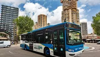 Benidorm pondrá autobuses «lanzadera» gratuitos desde los parkings disuasorios