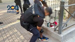 La policía refuerza su presencia en el bulevar de Puente de Vallecas