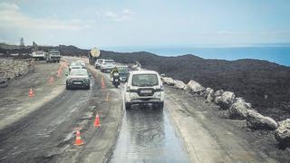 Afectados por la carretera de la costa en La Palma rechazan «la nueva colada de asfalto»