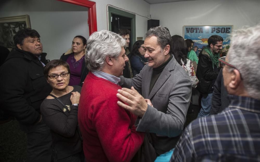 Francesc Sanguino se presenta como candidato en la sede del PSPV-PSOE de Alicante