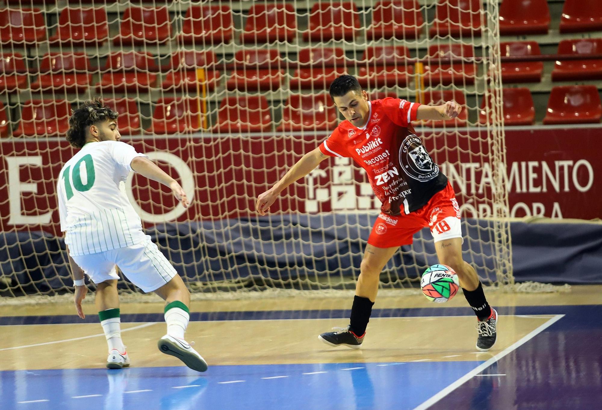 El derbi Córdoba Futsal B - Beconet Bujalance, en imágenes