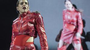 L’«última» filmació de Bayona: una cançó de Rosalía en el seu concert a Amsterdam