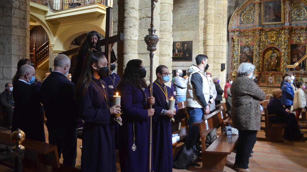 Via Crucis del Nazareno, en Benavente. / E. P.