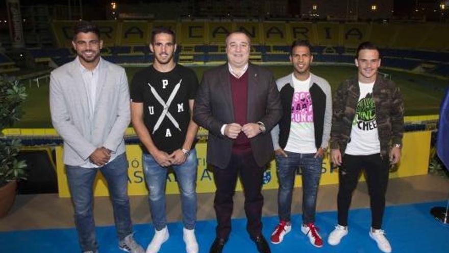 Aythami Artiles, Bigas, Miguel Ángel Ramírez, Jonathan Viera y Roque Mesa.