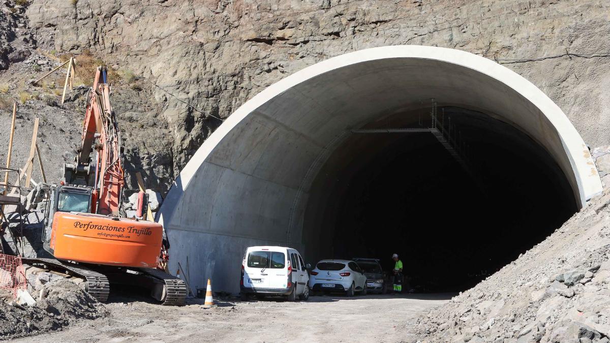 Obras del doble túnel de Faneque