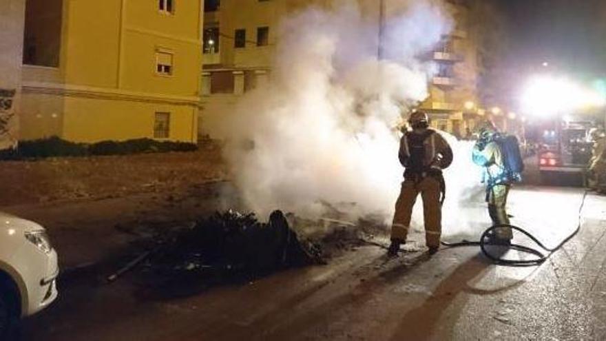 Erste Feuerteufelin in Palma de Mallorca festgenommen