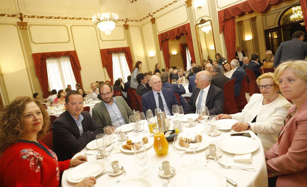 Desayuno con Amparo Marco en el Casino Antiguo de Castelló