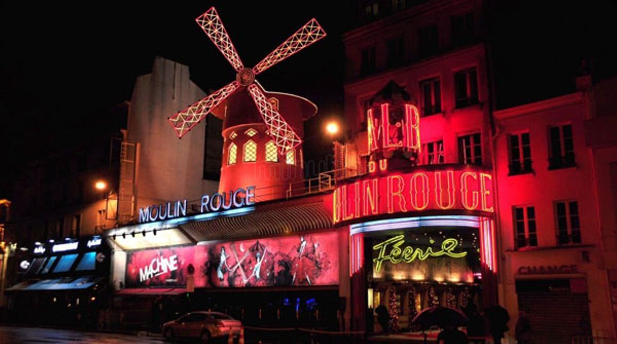 La bombolla immobiliària acaba amb el Moulin Rouge.