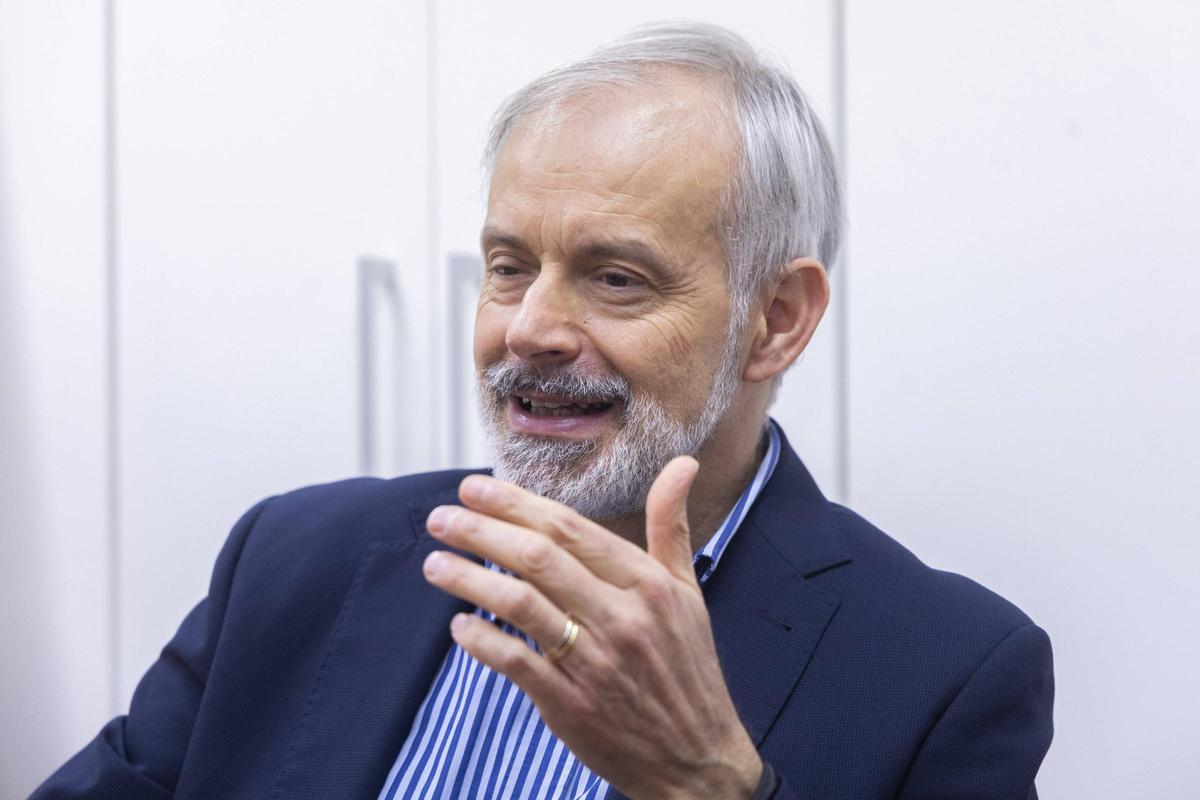 Vicent J. Martinez, nuevo director de la UIMP en Valencia