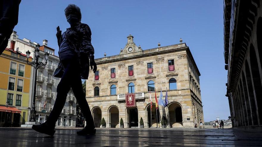 Congelación fiscal y un crecimiento del gasto limitado al 3,4%: las claves del último presupuesto municipal del mandato de Gijón