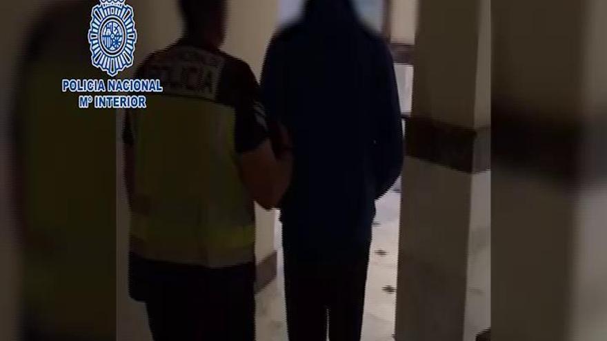 Un alicantino detenido por administrar un grupo de Whatsapp de 300 personas con pornografía infantil