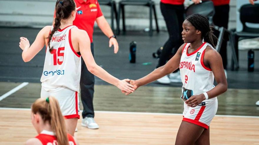 España gana a Turquía y se mete en la lucha por las medallas