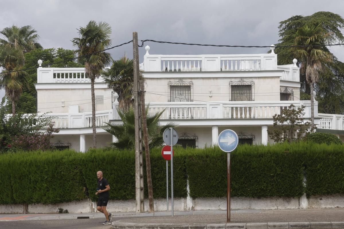 A.J.González Córdoba Vivienda zona Avenida del Brillante barrio