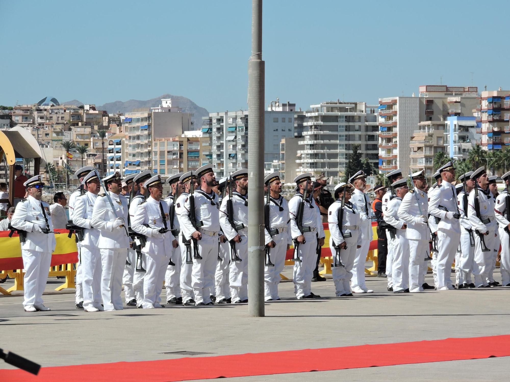 Jura de Bandera para personal civil en Águilas