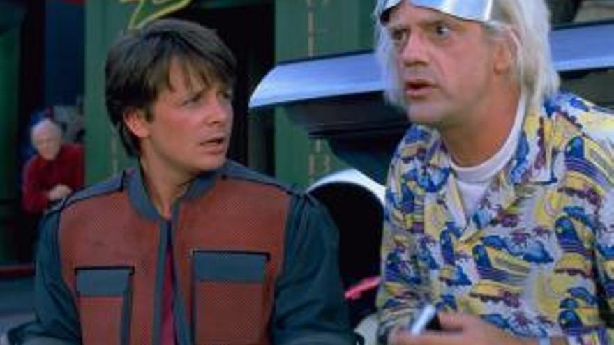 Marty McFly y Doc Brown, en el Hill Valley de 2015.