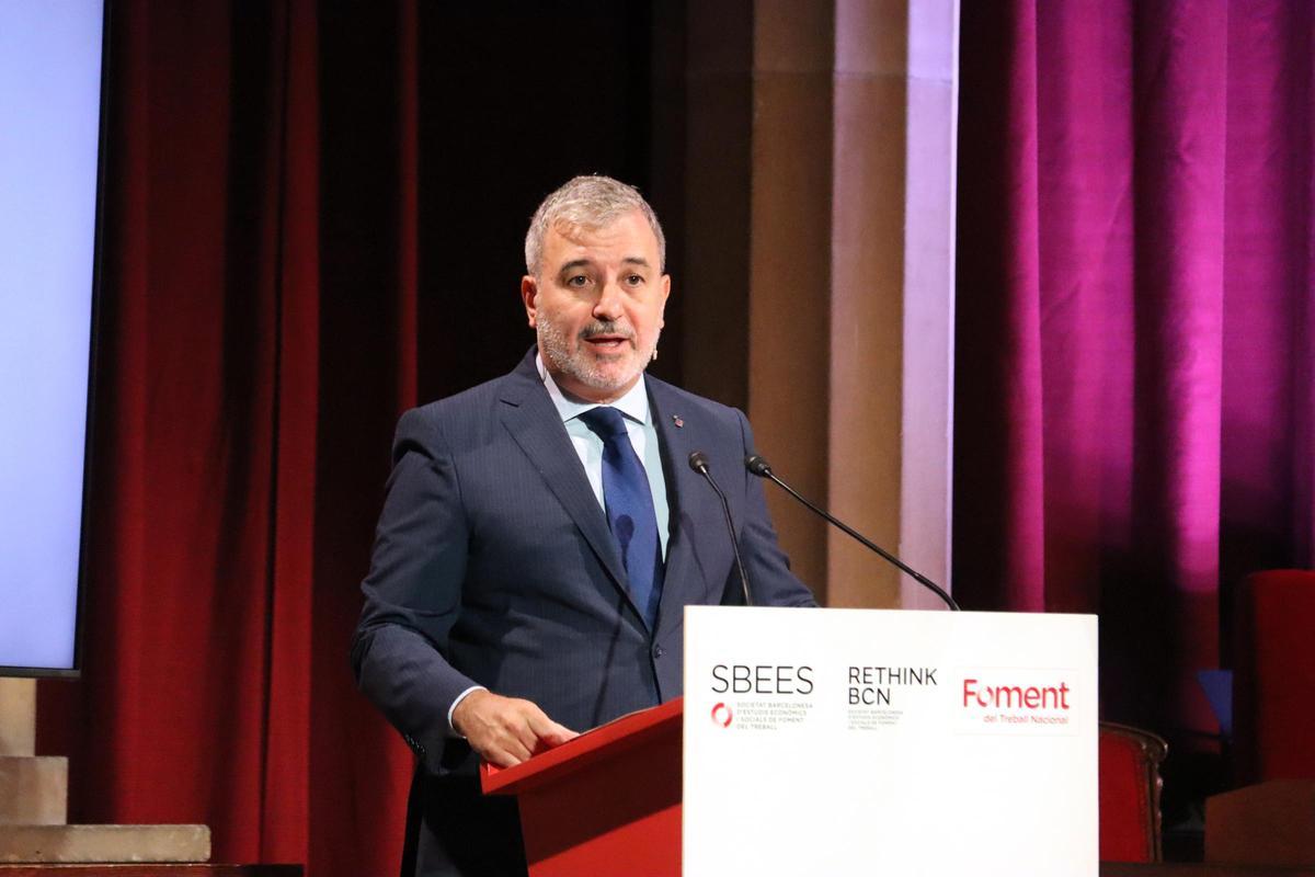 Collboni, en un acto de Foment del Treball, en octubre