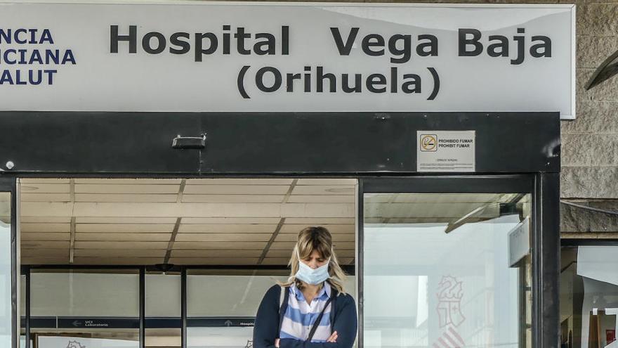 Herido un conductor de 47 años en Orihuela tras colisionar con otro vehículo