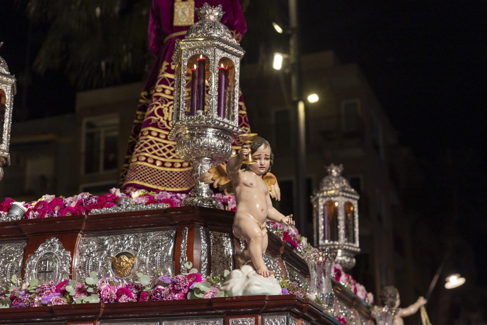 Aquí las mejores imágenes del Lunes Santo en Torrevieja