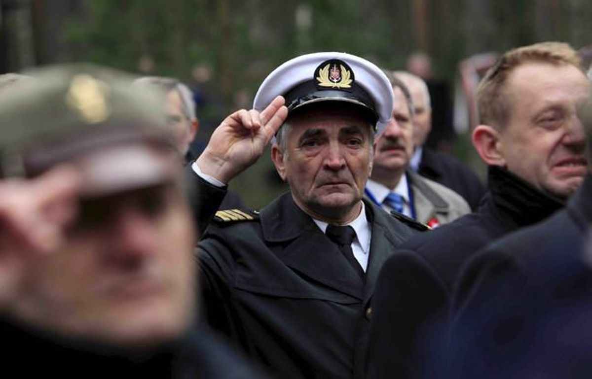ASSISTENTS AL 70 ANIVERSARI DE LA MASSACRE DE KATYN ES LAMENTEN DE LA MORT DEL PRESIDENT POLONÈS