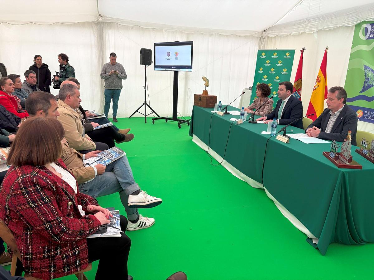 Acto de inauguración Feria del Salmón.
