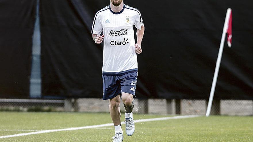 Messi, en el entrenamiento de la selección argentina el sábado.