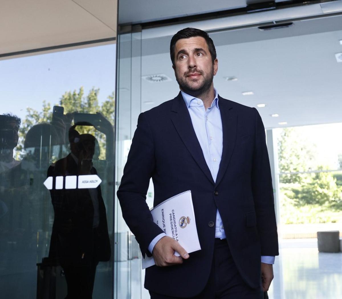 Riquelme: "Després de 20 anys es podrà votar en el Madrid"