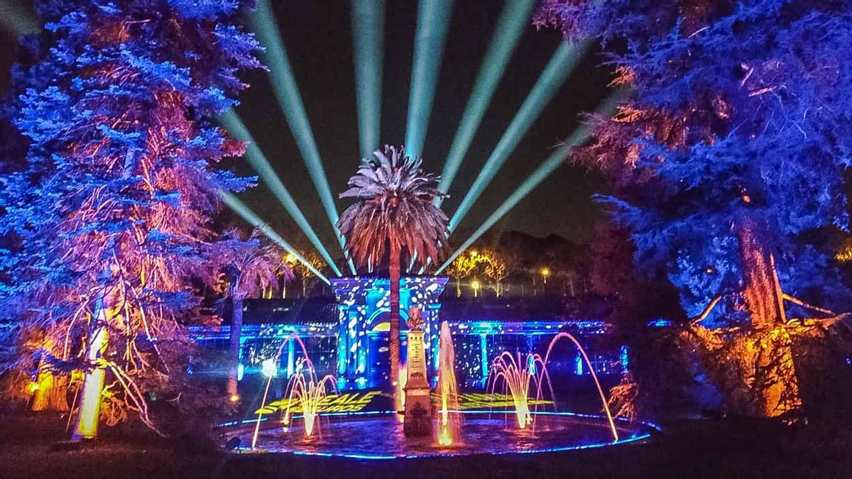 Imagen del espectáculo &#039;Naturaleza encendida&#039; en el Jardín Botánico de Madrid, a cargo de la misma empresa que hará el espectáculo en el Alcázar de Córdoba.