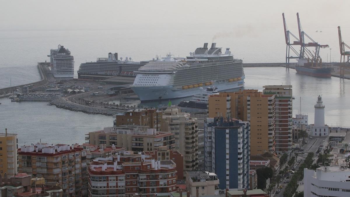 Cruceros en la terminal del Puerto en octubre de 2016.