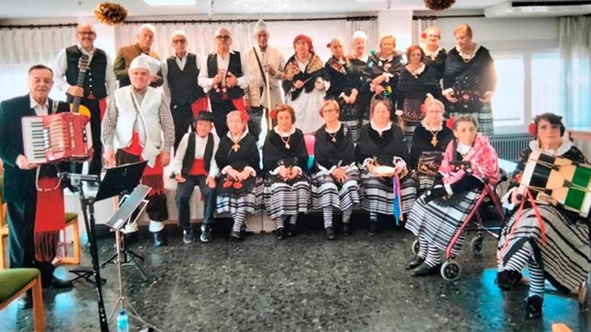 Coro de mayores de San Andrés y Campomayor