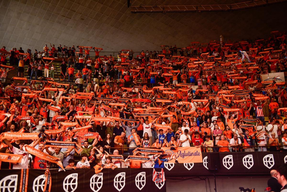 Fiesta del ascenso del Leyma Coruña a Liga ACB