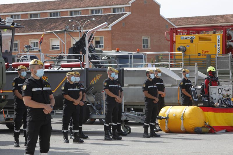 Gloria Calero visita la Unidad Militar de Emergencias, UME en la base militar de Bétera