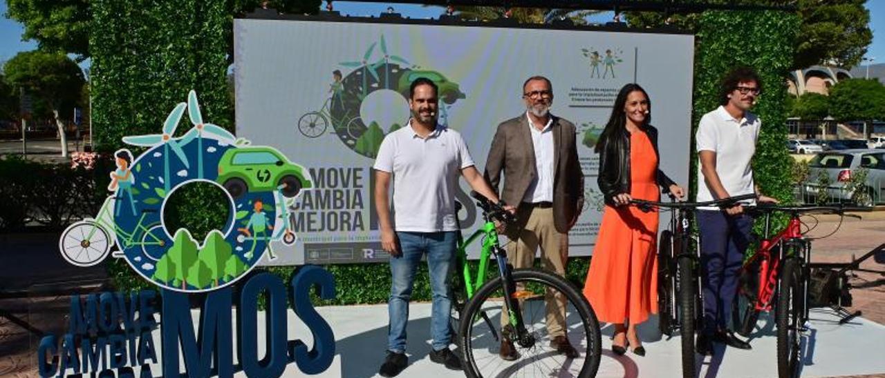 Imagen de la presentación del proyecto en los jardines de las oficinas municipales en Santa Lucía de Tirajana | | LP/DLP