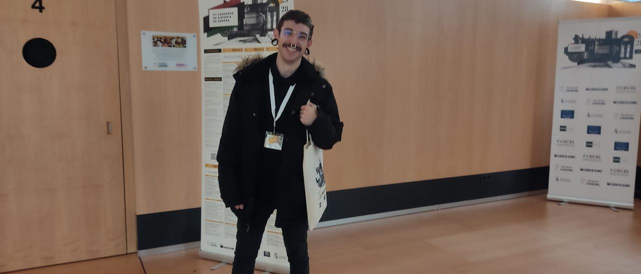 Miguel Fernández Turuelo, antes de intervenir en el III Congreso de Historia de Zamora