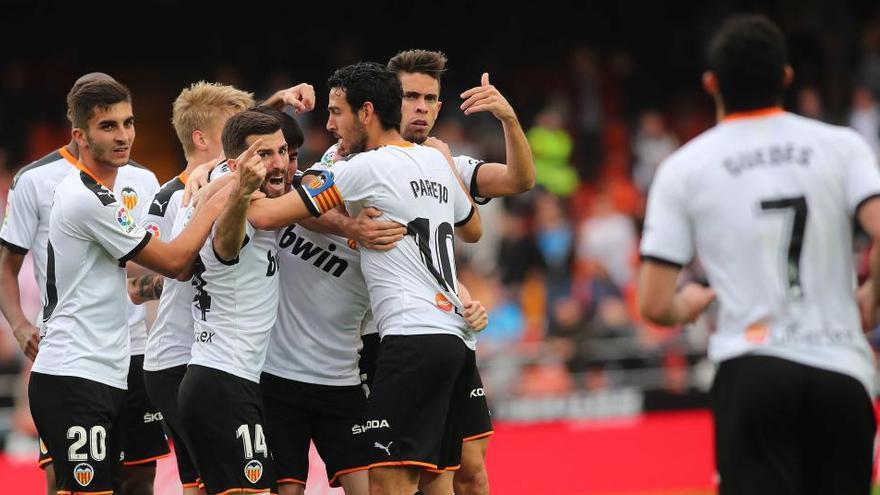 Los jugadores del Valencia C.F. con coronavirus se muestran sin síntomas