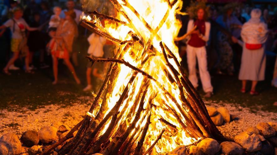 Emergencias coordina 95 incidencias en la noche de las Hogueras de San Juan