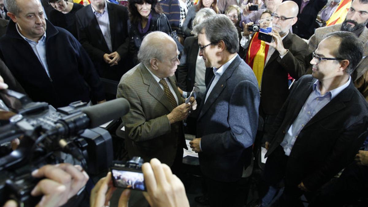 Jordi Pujol y Artur Mas, en el acto electoral de CiU del pasado día 17.
