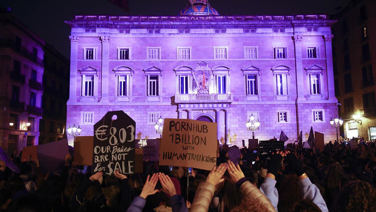 El plan catalán de igualdad incluye la abolición de la prostitución