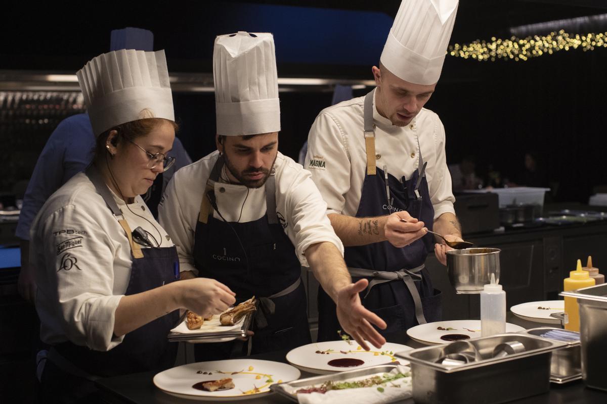 La guía Michelin 2023 ha abierto las puertas de su reducido olimpo de restaurantes distinguidos con tres estrellas a Cocina Hermanos Torres