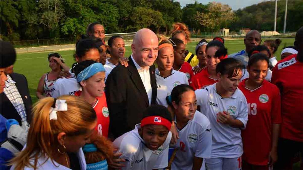 Infantino se encuentra en Cuba