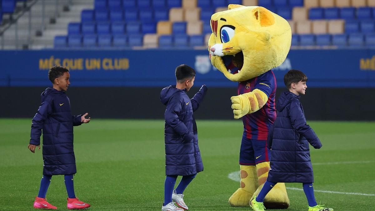 Los niños y CAT tienen una conexión especial