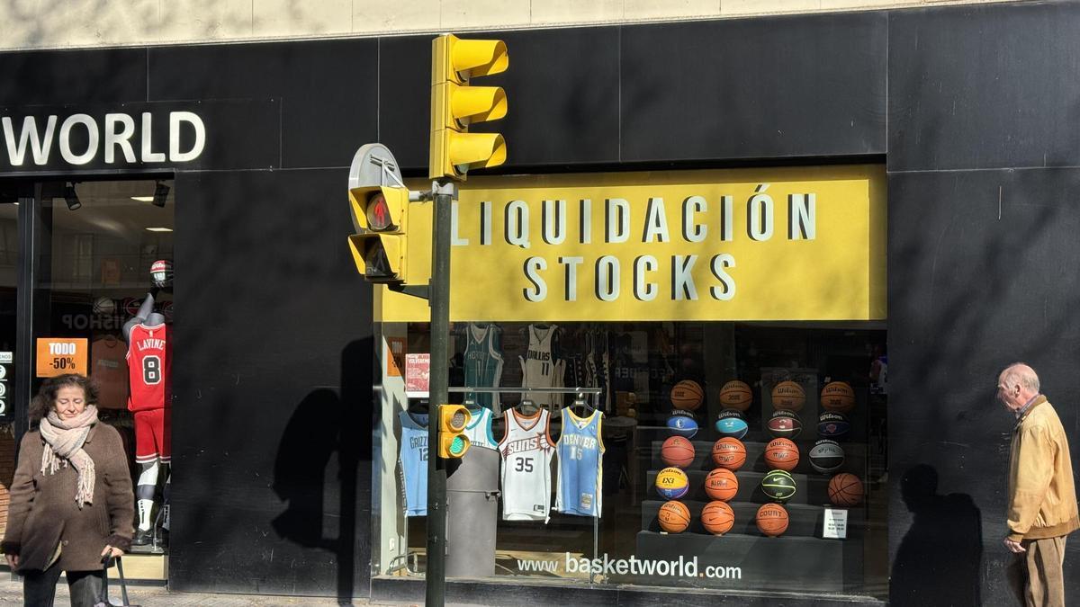 La fachada actual de Basket World