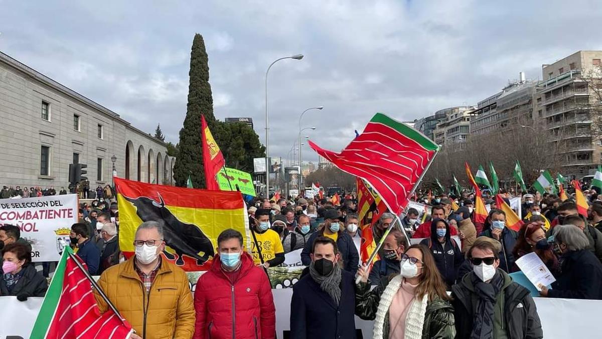 Algunos miembros del PP de Zamora en la manifestación.