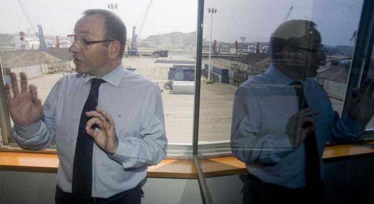 El Puerto negocia que las vías de Arcelor lleguen al nuevo muelle